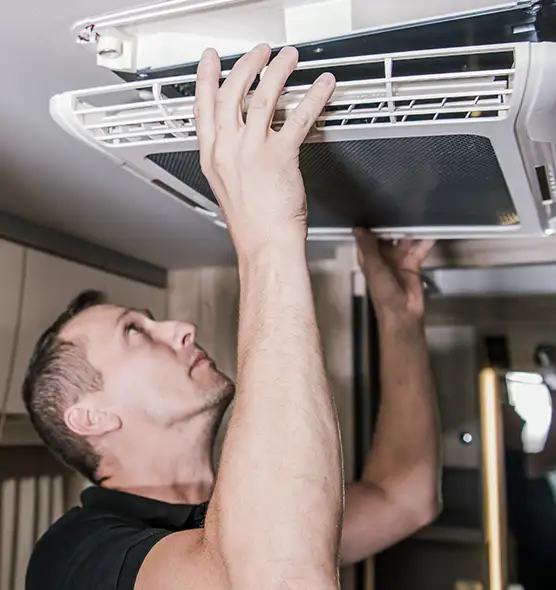  Professional Licensed And Insured Cleaners in South San Jose Hills, CA